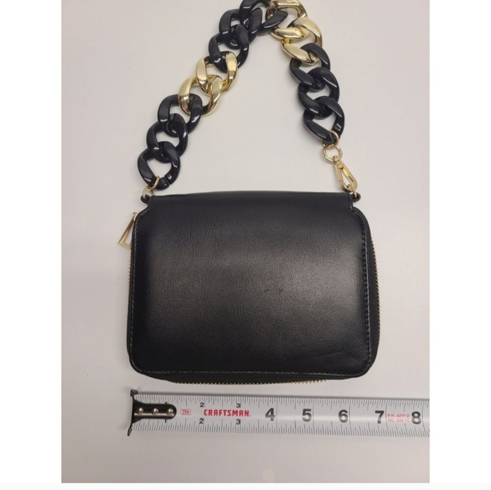 Elegant Black Gold Chain Women's Wallet Wrislet Bag - Picture 7 of 11